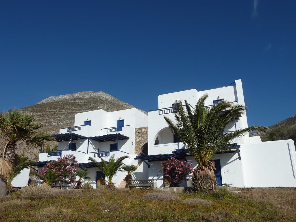 Agios Pavlos Studios Aegiali Bagian luar foto
