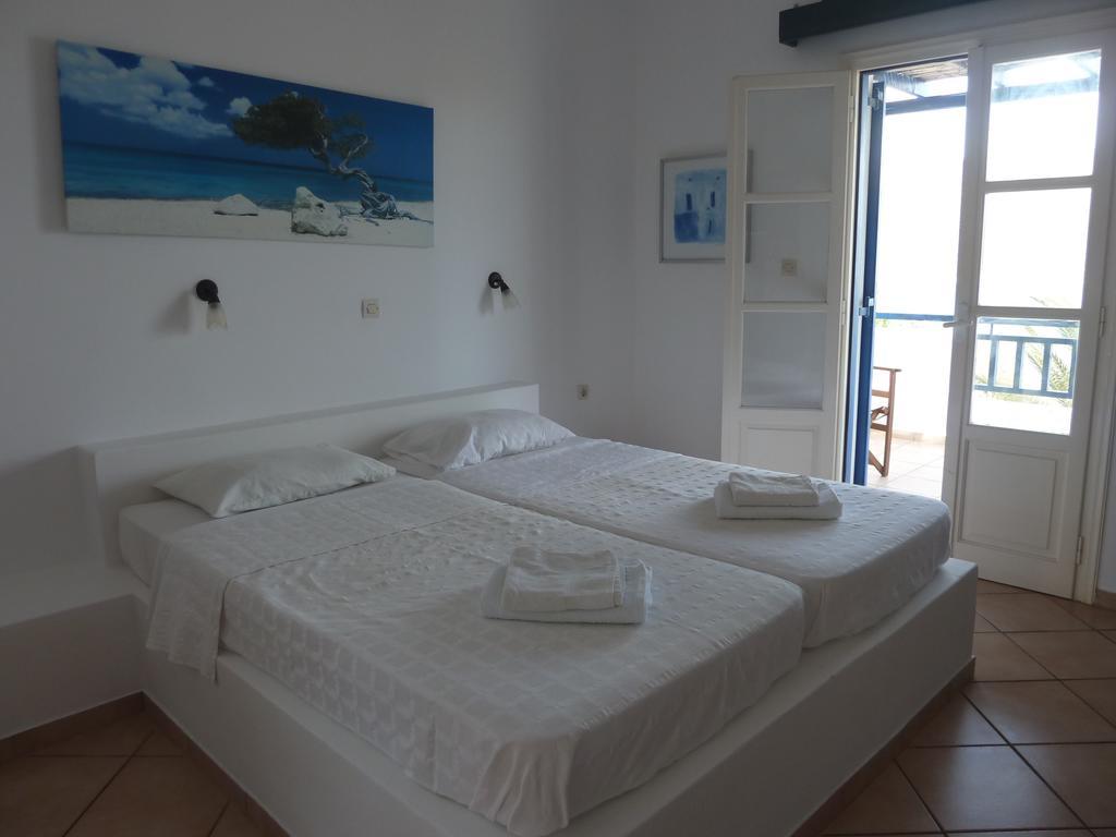 Agios Pavlos Studios Aegiali Bagian luar foto